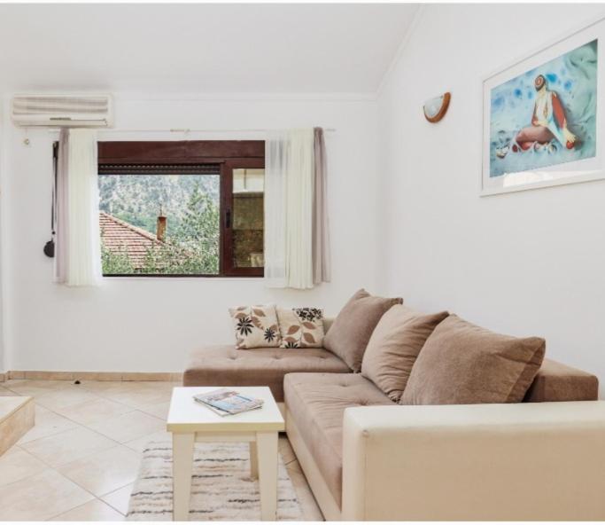 Kotor Sunrise Apartments Екстер'єр фото